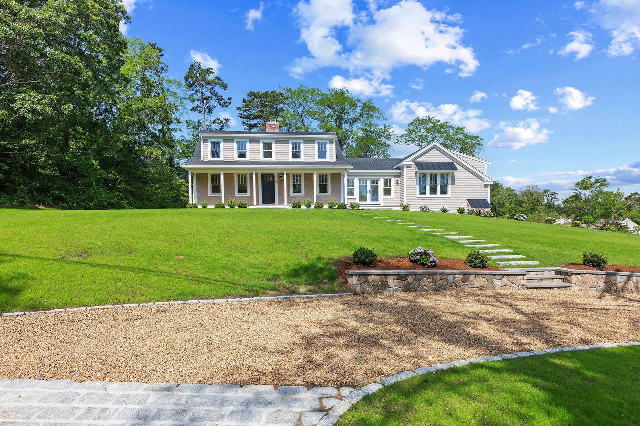 136 Monument Road - Photo 1