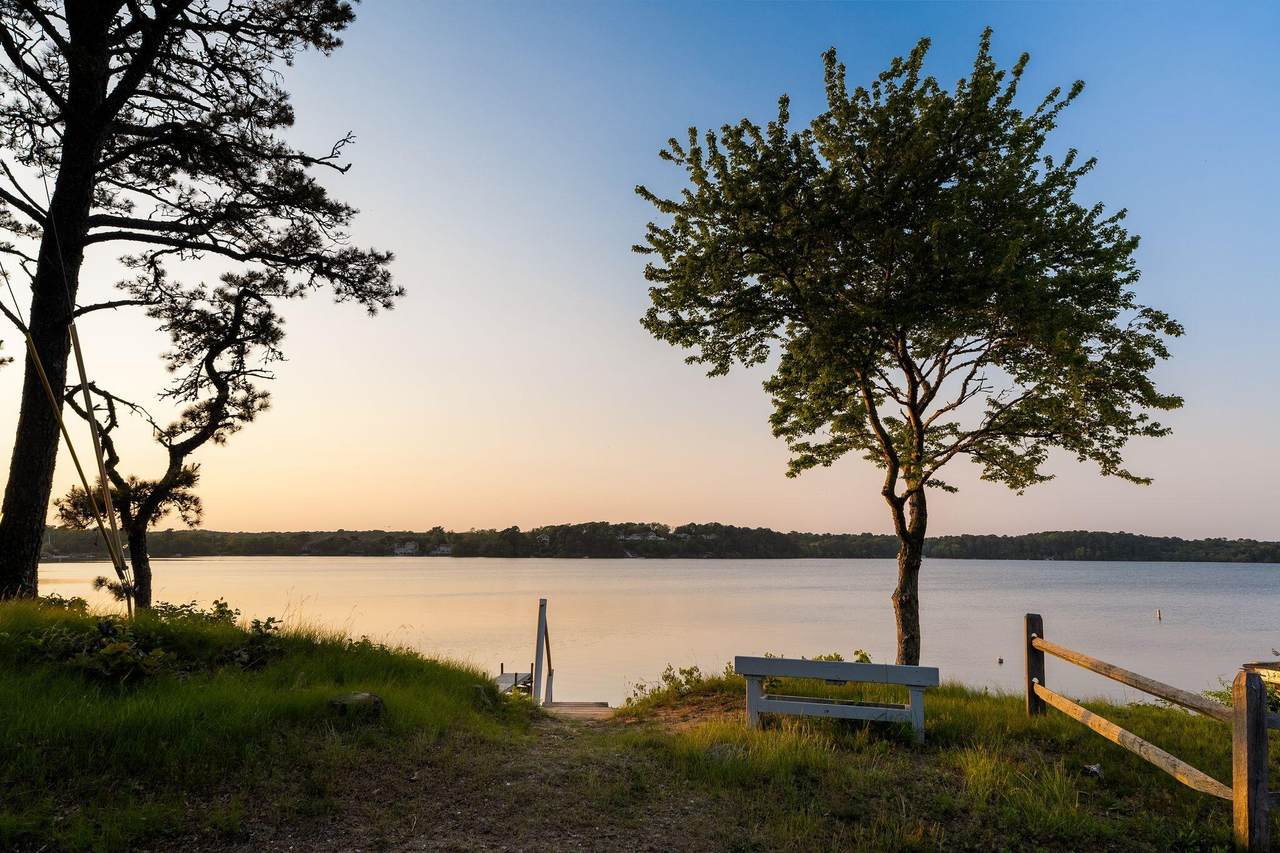 https://bt-photos.global.ssl.fastly.net/capecod/1280_boomver_3_22504409-2.jpg