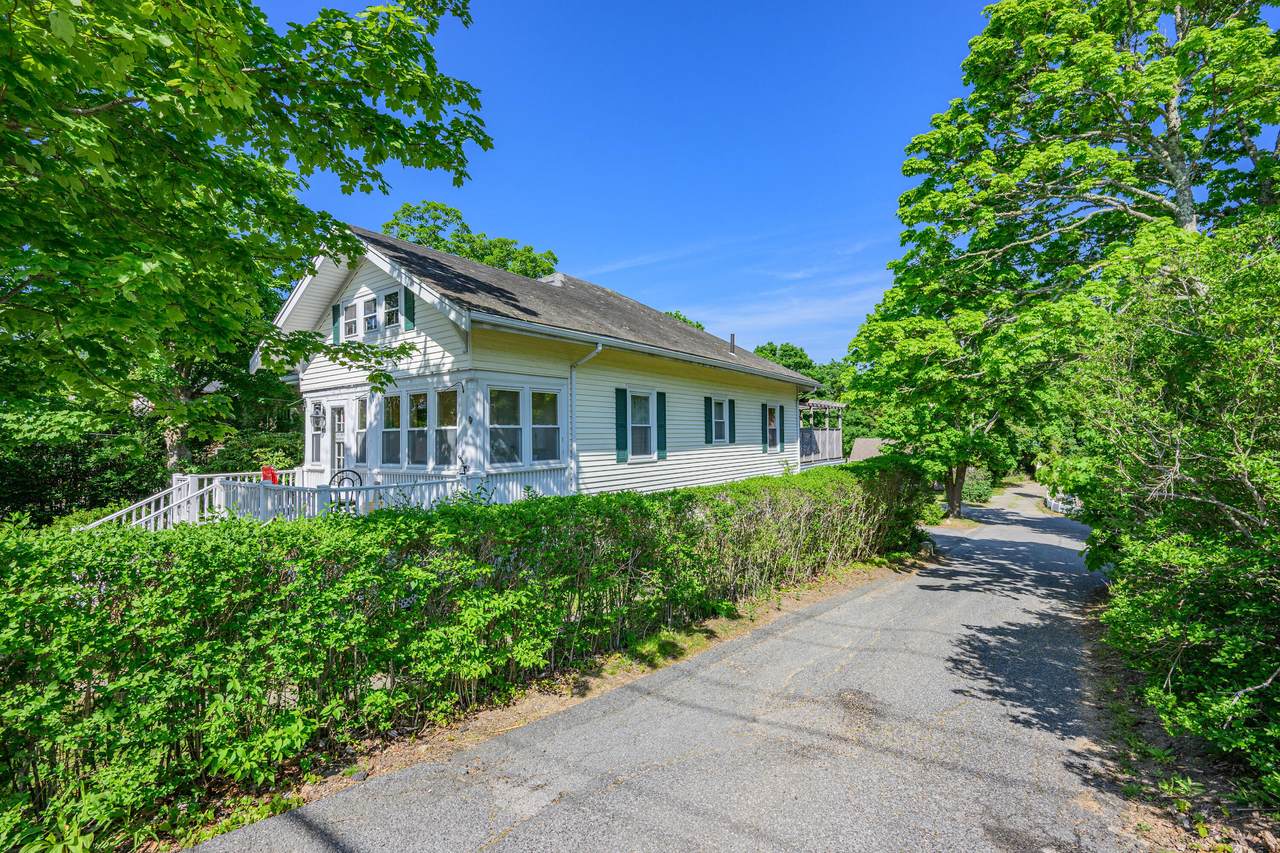 https://bt-photos.global.ssl.fastly.net/capecod/1280_boomver_3_22600348-2.jpg
