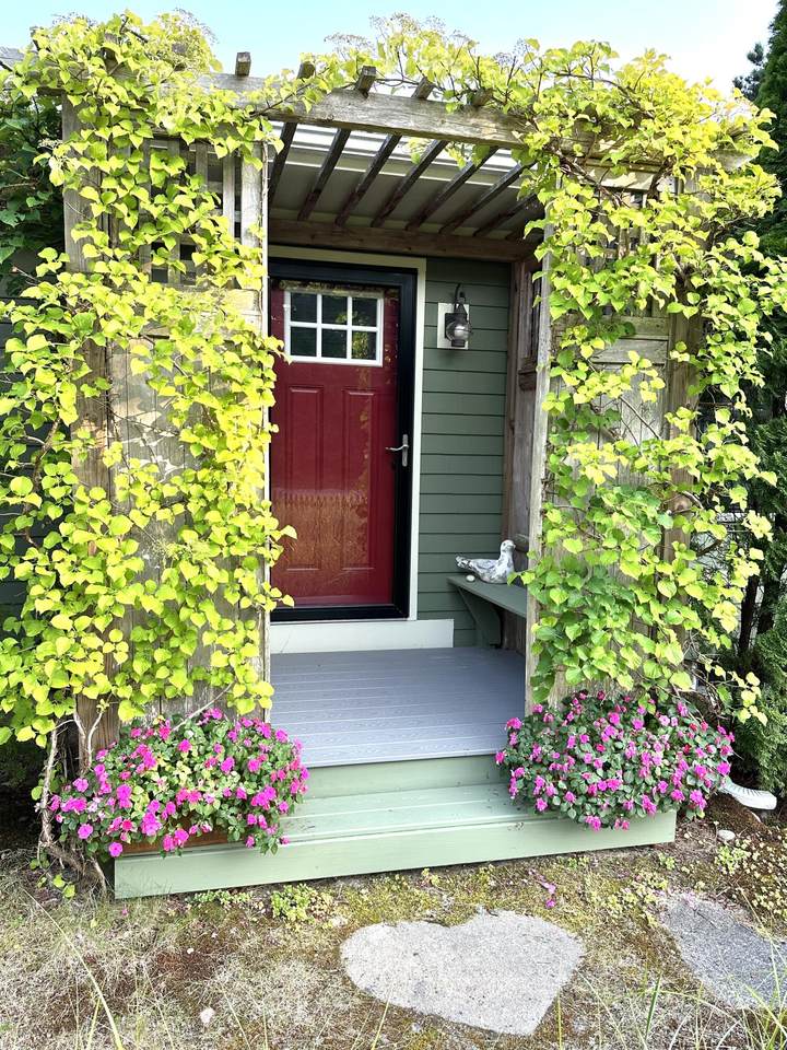 https://bt-photos.global.ssl.fastly.net/capecod/1280_boomver_3_22600787-2.jpg