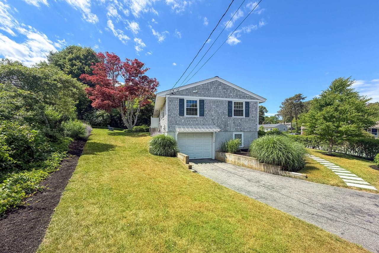 https://bt-photos.global.ssl.fastly.net/capecod/1280_boomver_3_22600988-2.jpg