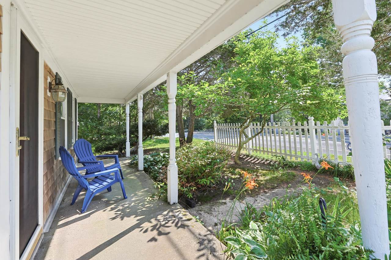 713 Sandwich Road - Photo 1