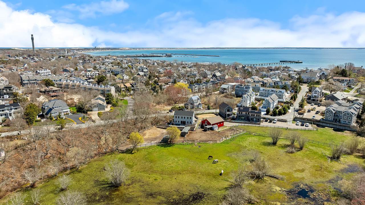 https://bt-photos.global.ssl.fastly.net/capecod/1280_boomver_3_22602344-2.jpg