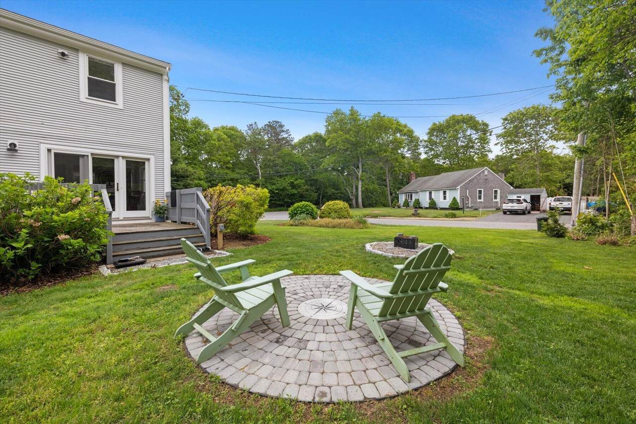 https://bt-photos.global.ssl.fastly.net/capecod/1280_boomver_2_22602718-2.jpg