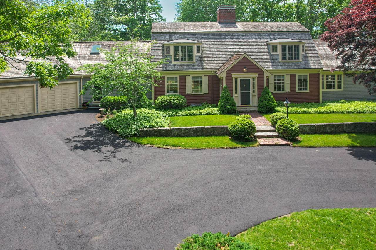 101 Two Ponds Road - Photo 1