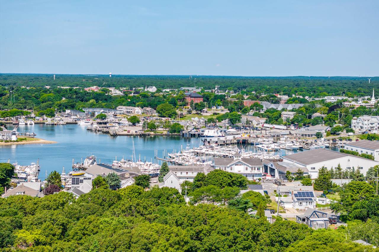 https://bt-photos.global.ssl.fastly.net/capecod/1280_boomver_3_22603474-2.jpg
