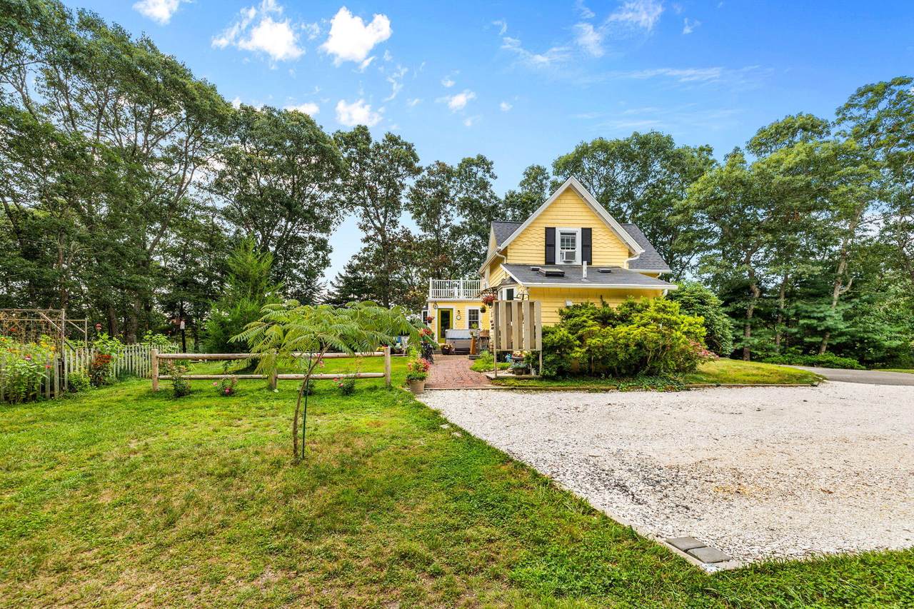 https://bt-photos.global.ssl.fastly.net/capecod/1280_boomver_3_22604177-2.jpg