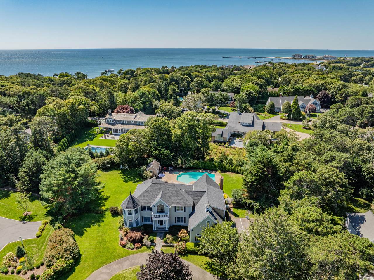 https://bt-photos.global.ssl.fastly.net/capecod/1280_boomver_3_22604459-2.jpg