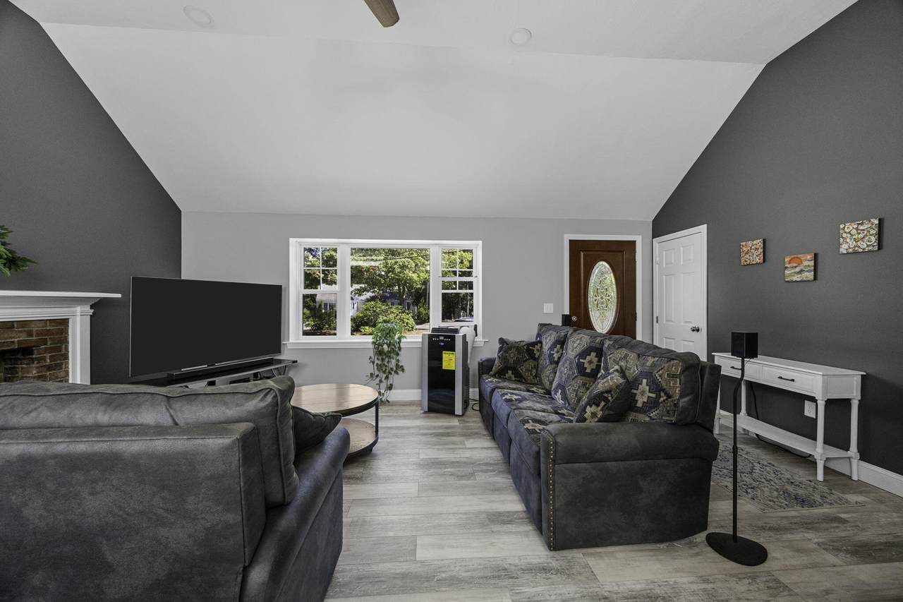 295 Sudbury Lane - Photo 1