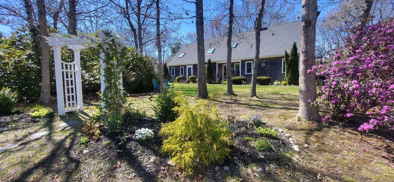 13 Checkerberry Lane - Photo 1