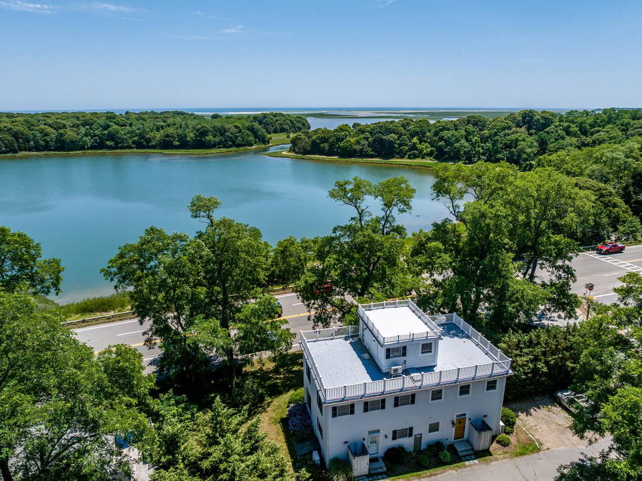 https://bt-photos.global.ssl.fastly.net/capecod/1280_boomver_4_22600608-2.jpg