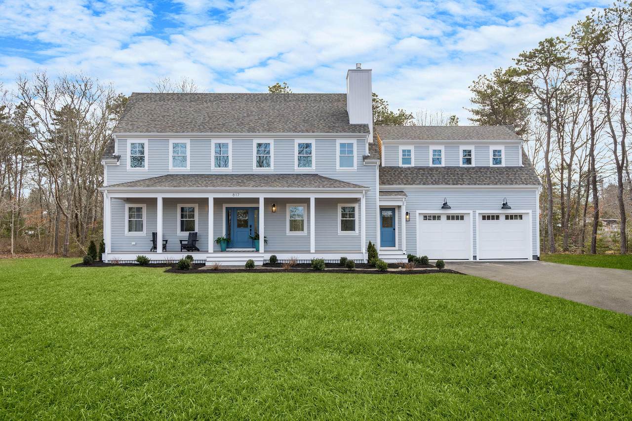 817 Race Lane - Photo 1