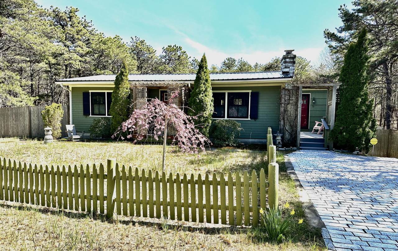 53 Highland Road - Photo 1