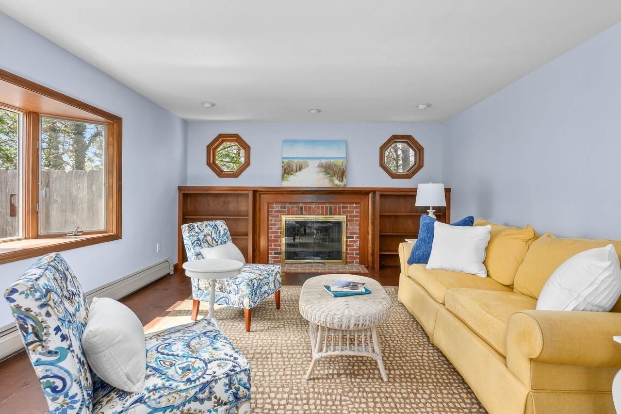 32 Tip Cart Drive - Photo 1