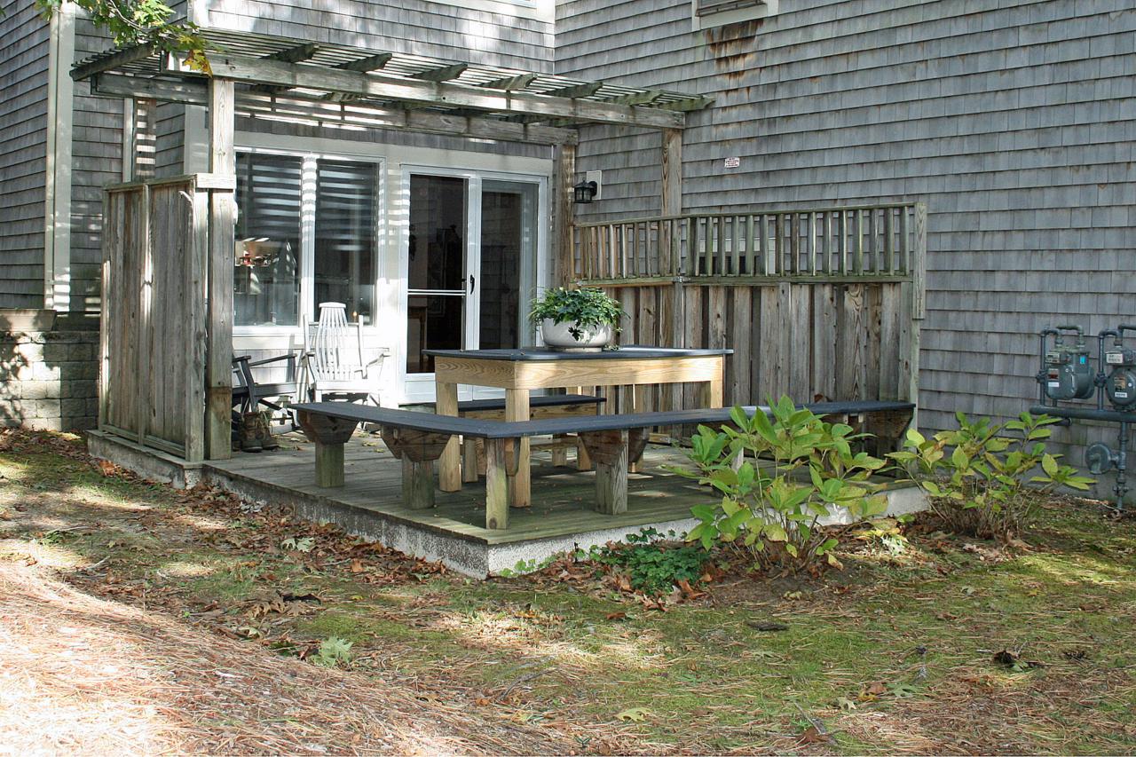 56 Kates Path - Photo 1