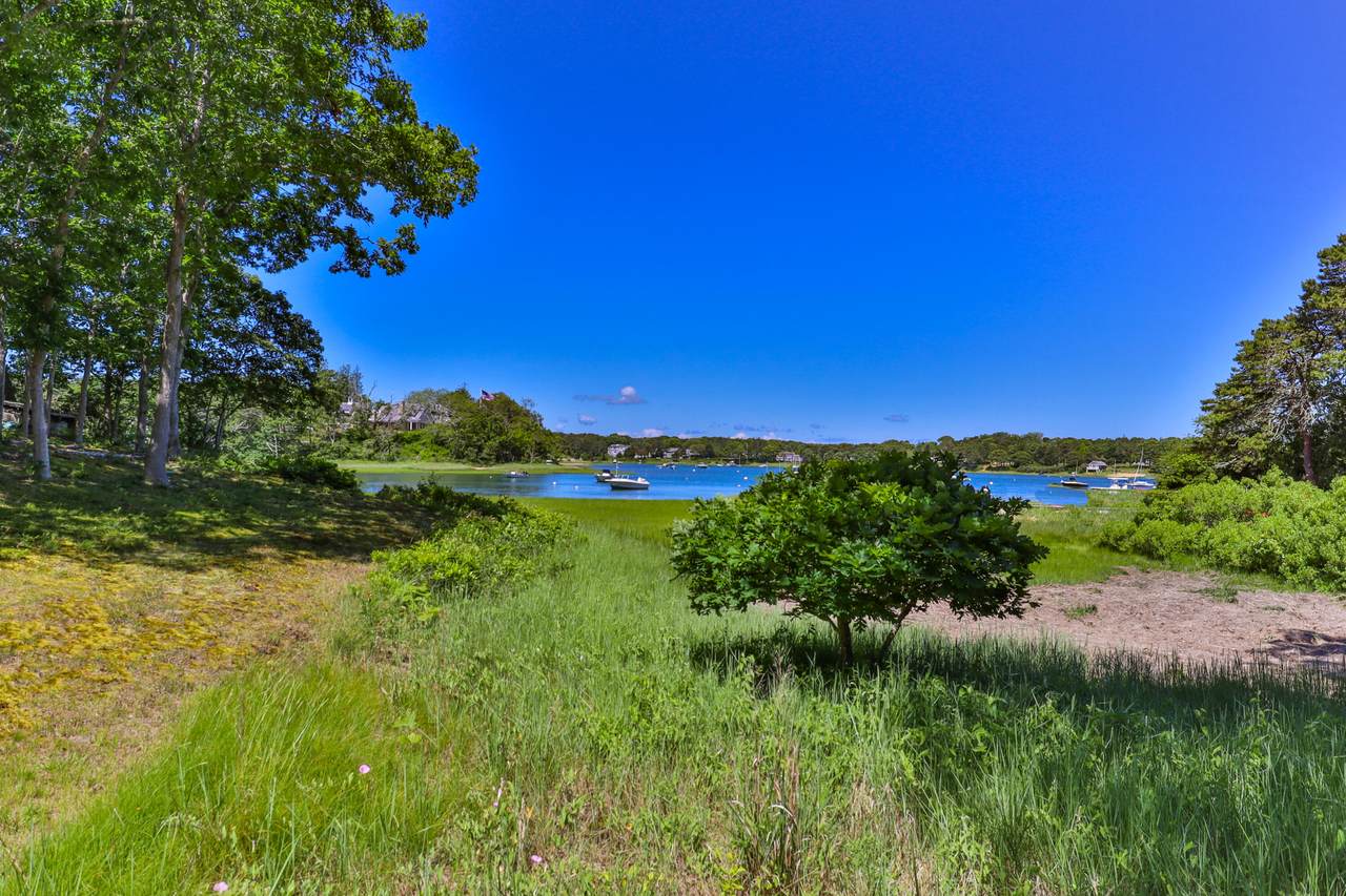 119 Rowland Drive - Photo 1