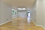 7 Guildford Road - Photo 11