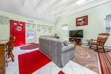 50 Townsend Avenue - Photo 19