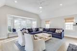 7 Colonial Drive - Photo 14