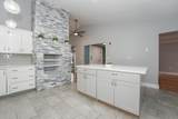 240 Oak Street - Photo 22