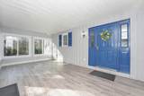 240 Oak Street - Photo 3