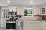 40 North Hill Drive - Photo 2