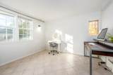 27 Quaker Lane - Photo 17