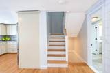 6 Burg Avenue - Photo 18