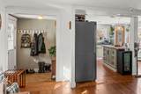 138 Chase Street - Photo 3