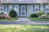 4 Surrey Lane - Photo 3