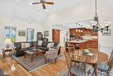 4 Surrey Lane - Photo 37