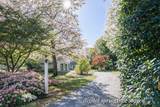 4 Surrey Lane - Photo 6