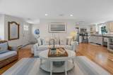 63 Idle Way - Photo 5