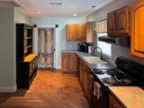 820 Massachusetts 28 - Photo 25