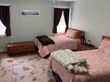 820 Massachusetts 28 - Photo 26