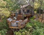 9 Kinnikinnick Road - Photo 1