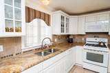 28 Quashnet Woods Drive - Photo 5