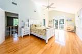 135 Baxter Avenue - Photo 31