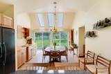 174 Middle Road - Photo 10