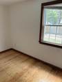 1 Howes Road - Photo 3