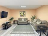 2 Ernst Way - Photo 43