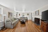 13 Two Ponds Road - Photo 6