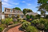 35 Walnut Street - Photo 11