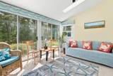 105 Beacon Street - Photo 17