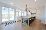 18 Strandway Way - Photo 11