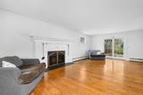 25 Robert Road - Photo 10