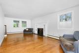 25 Robert Road - Photo 9