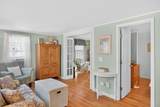 5 Coach House Lane - Photo 12