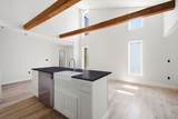 86 Harry Kemp Way - Photo 2