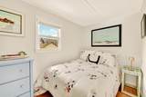 17 Almy Avenue - Photo 16